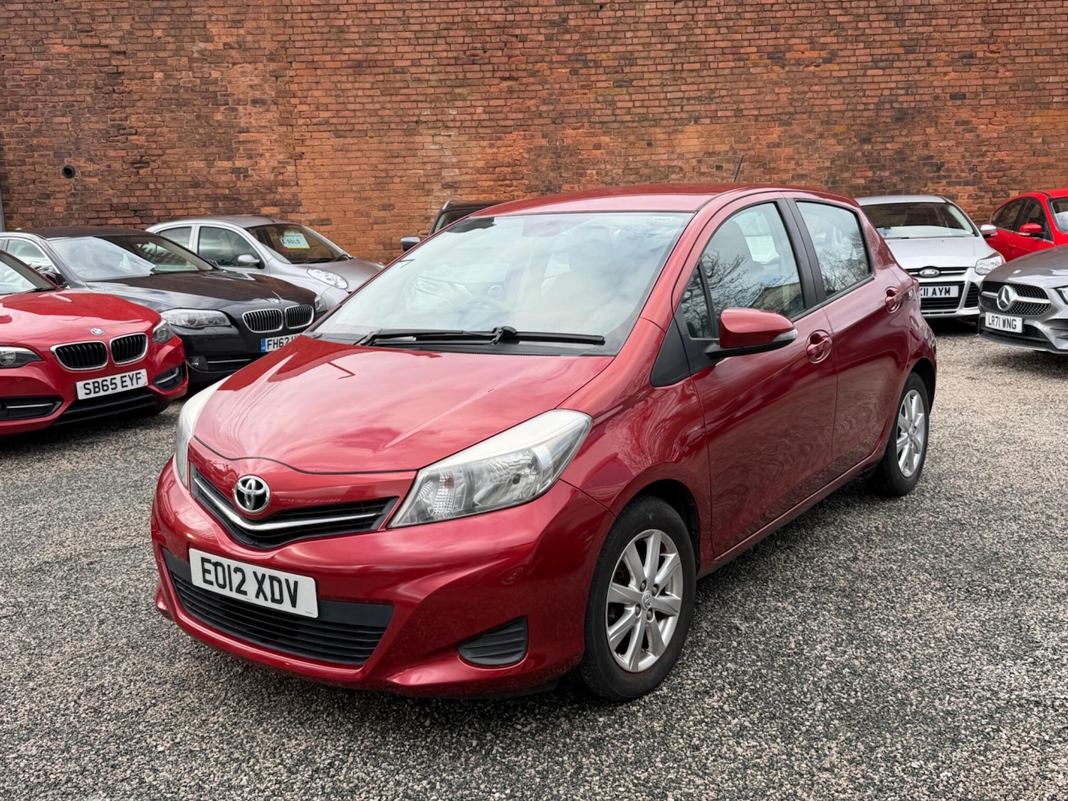 Used Toyota Yaris 2012 for sale - 77705049: Photo 3