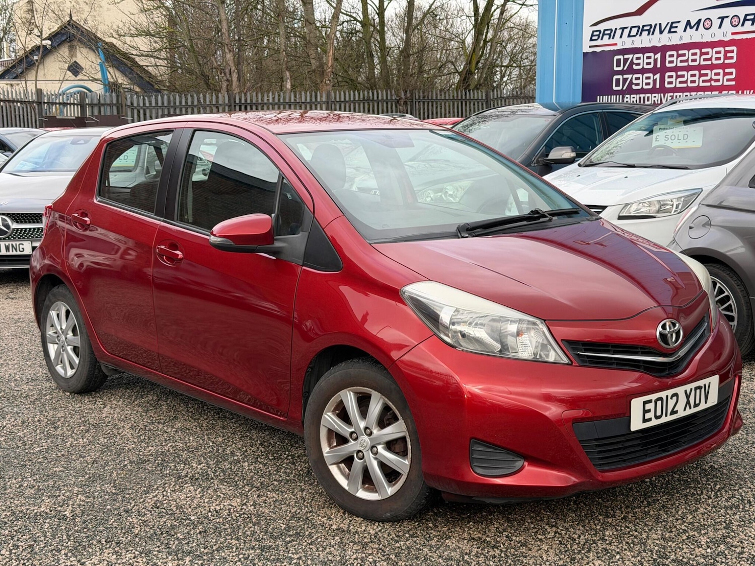 Used Toyota Yaris 2012 for sale - 77705049: Photo 8