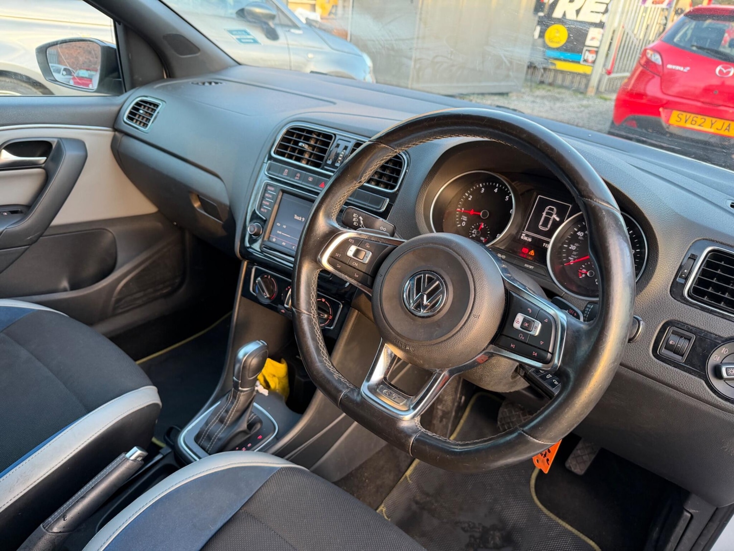 Used Volkswagen Polo 2016 for sale - 77358362: Photo 24