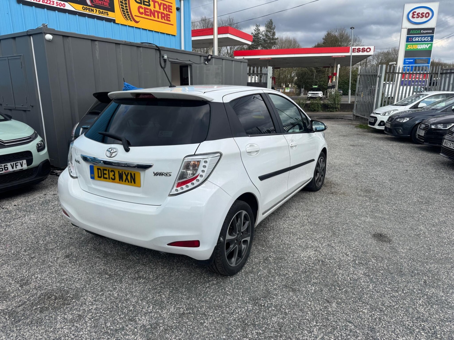 Used Toyota Yaris 2013 for sale - 78086636: Photo 14