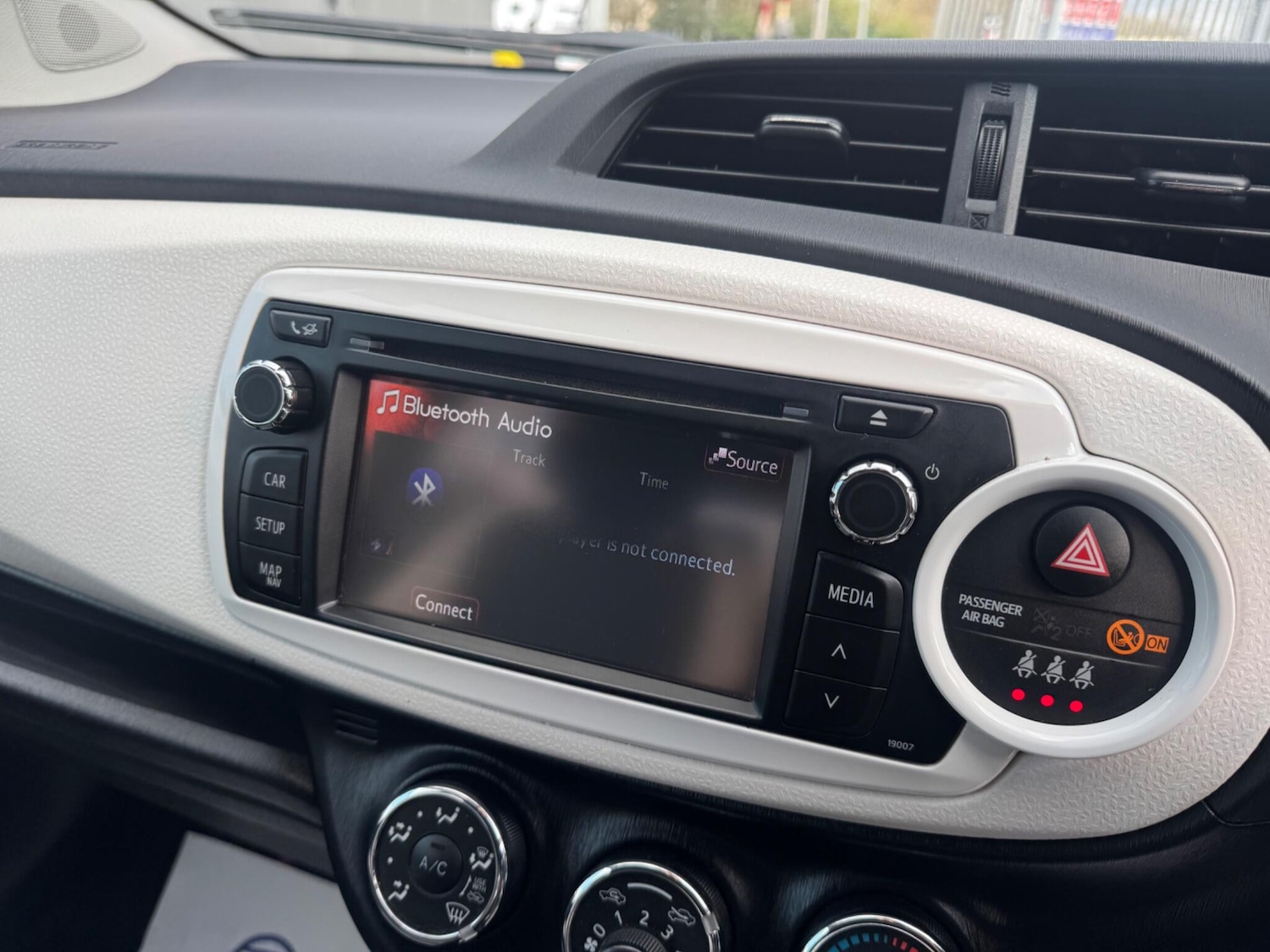 Used Toyota Yaris 2013 for sale - 78086636: Photo 27