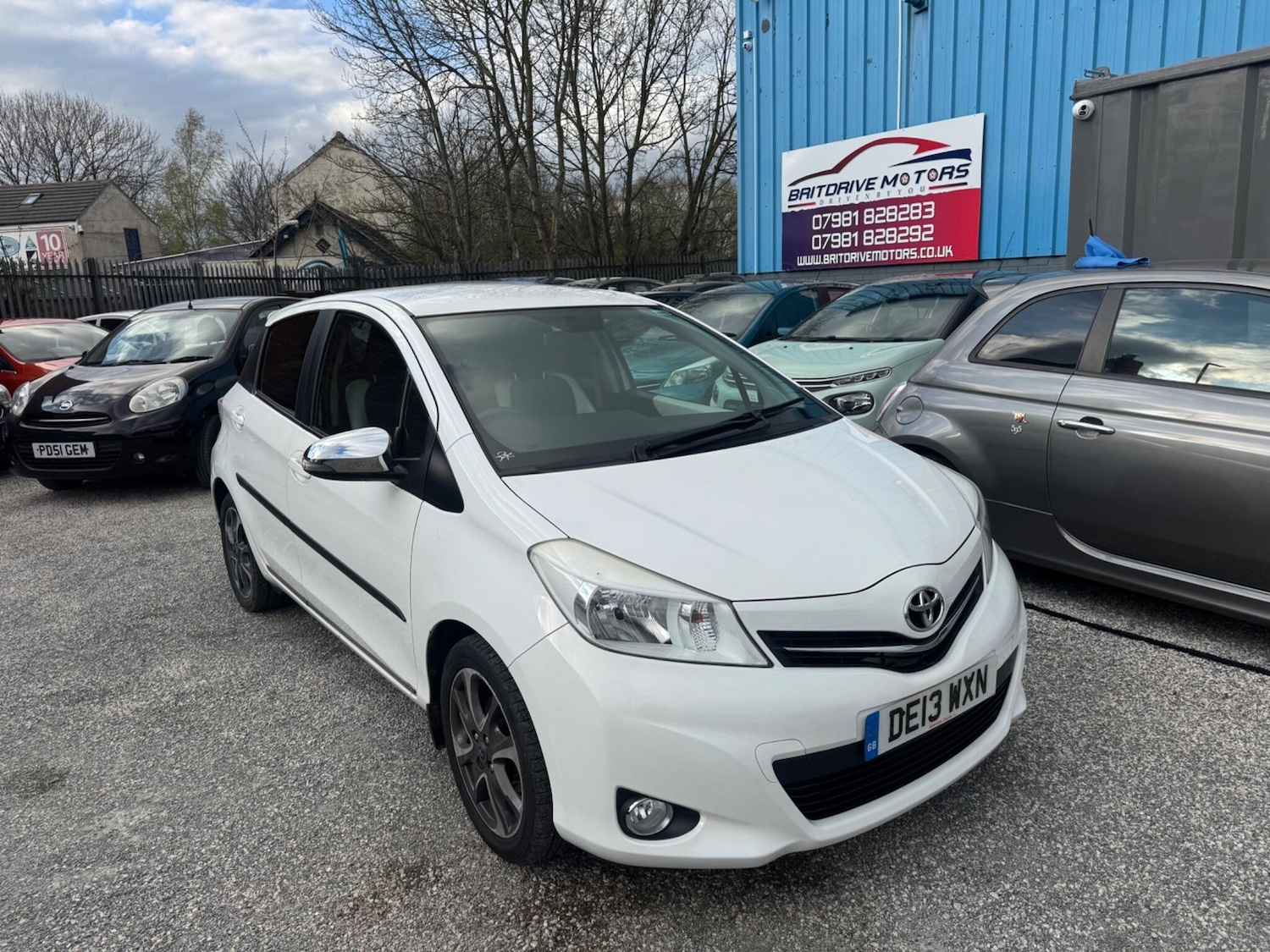 Used Toyota Yaris 2013 for sale - 78086636: Photo 7