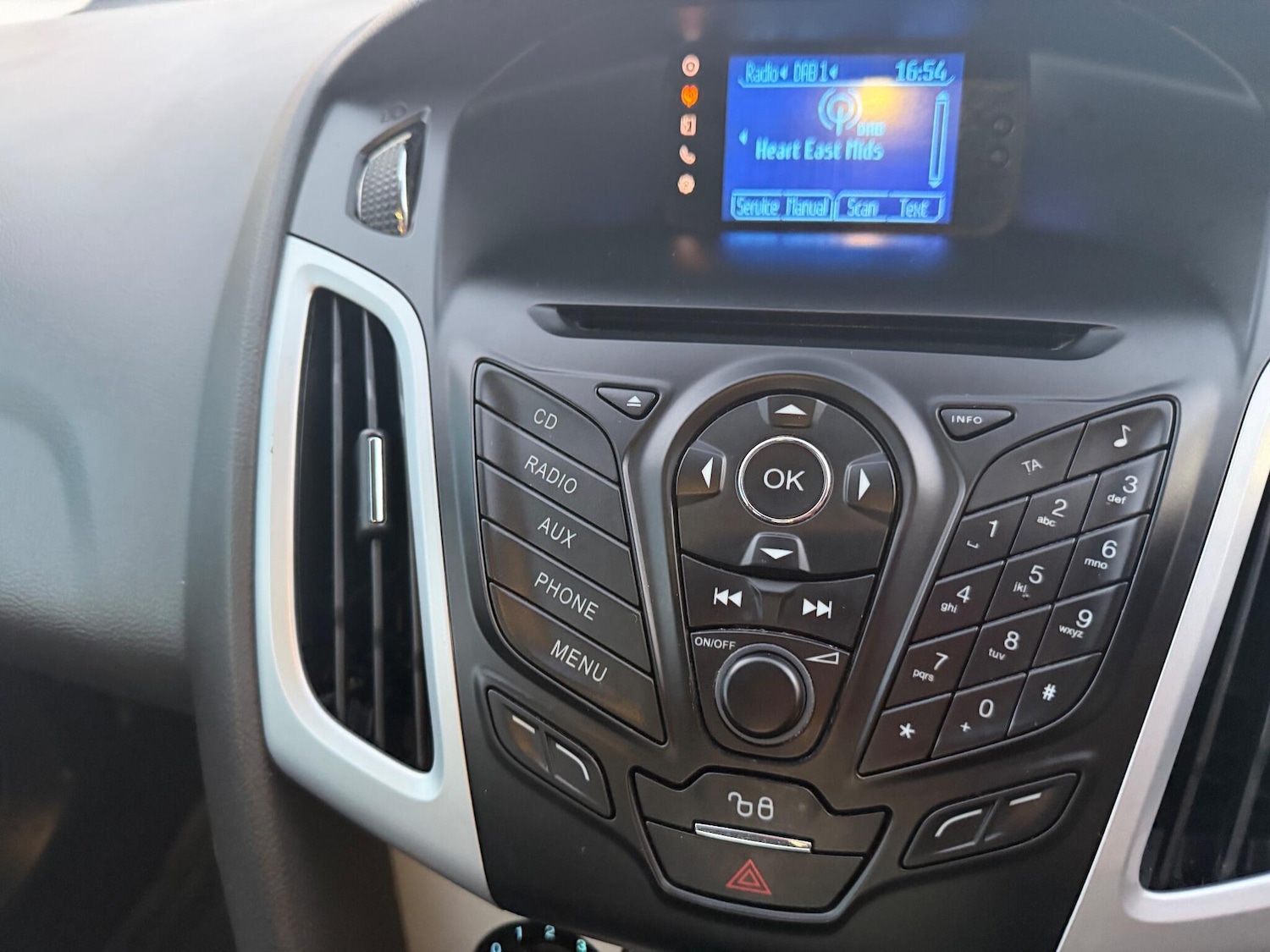 Used Ford Focus 2011 for sale - 76786553: Photo 25