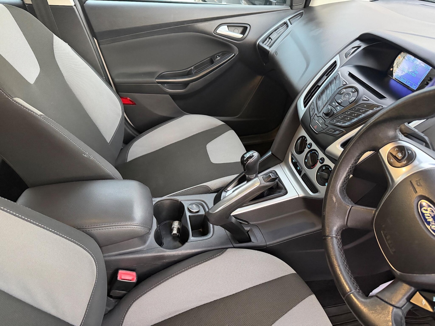 Used Ford Focus 2011 for sale - 76786553: Photo 28