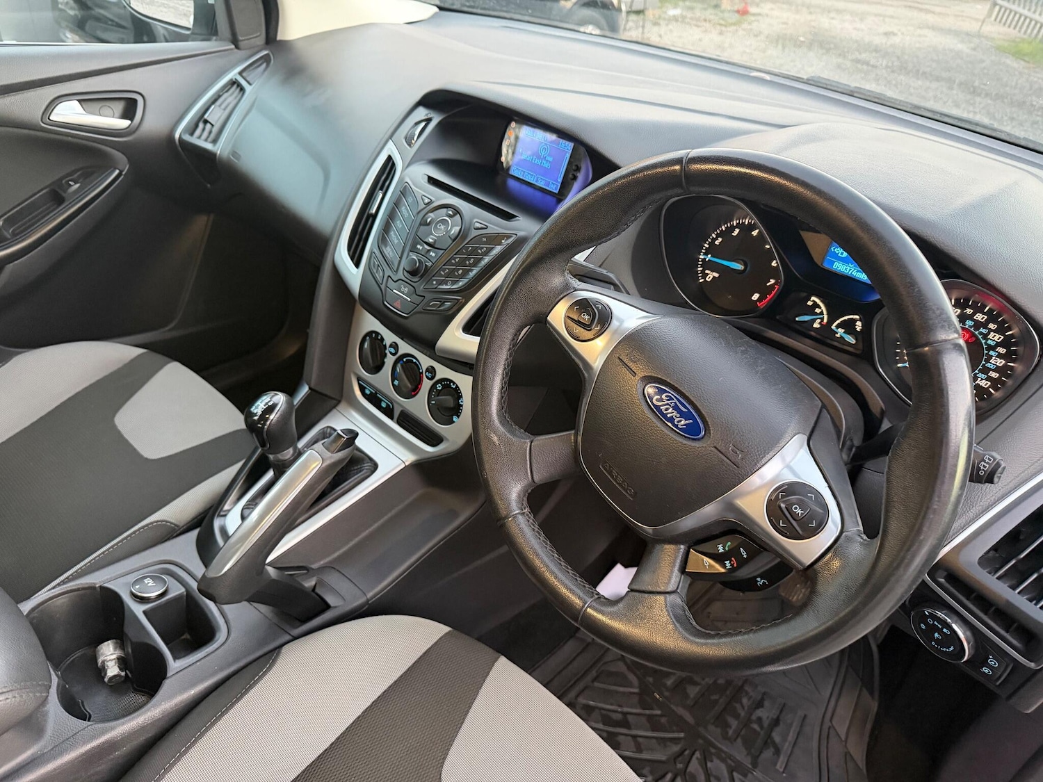 Used Ford Focus 2011 for sale - 76786553: Photo 30