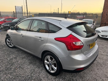 Used Ford Focus 2011 for sale - 76786553: Photo