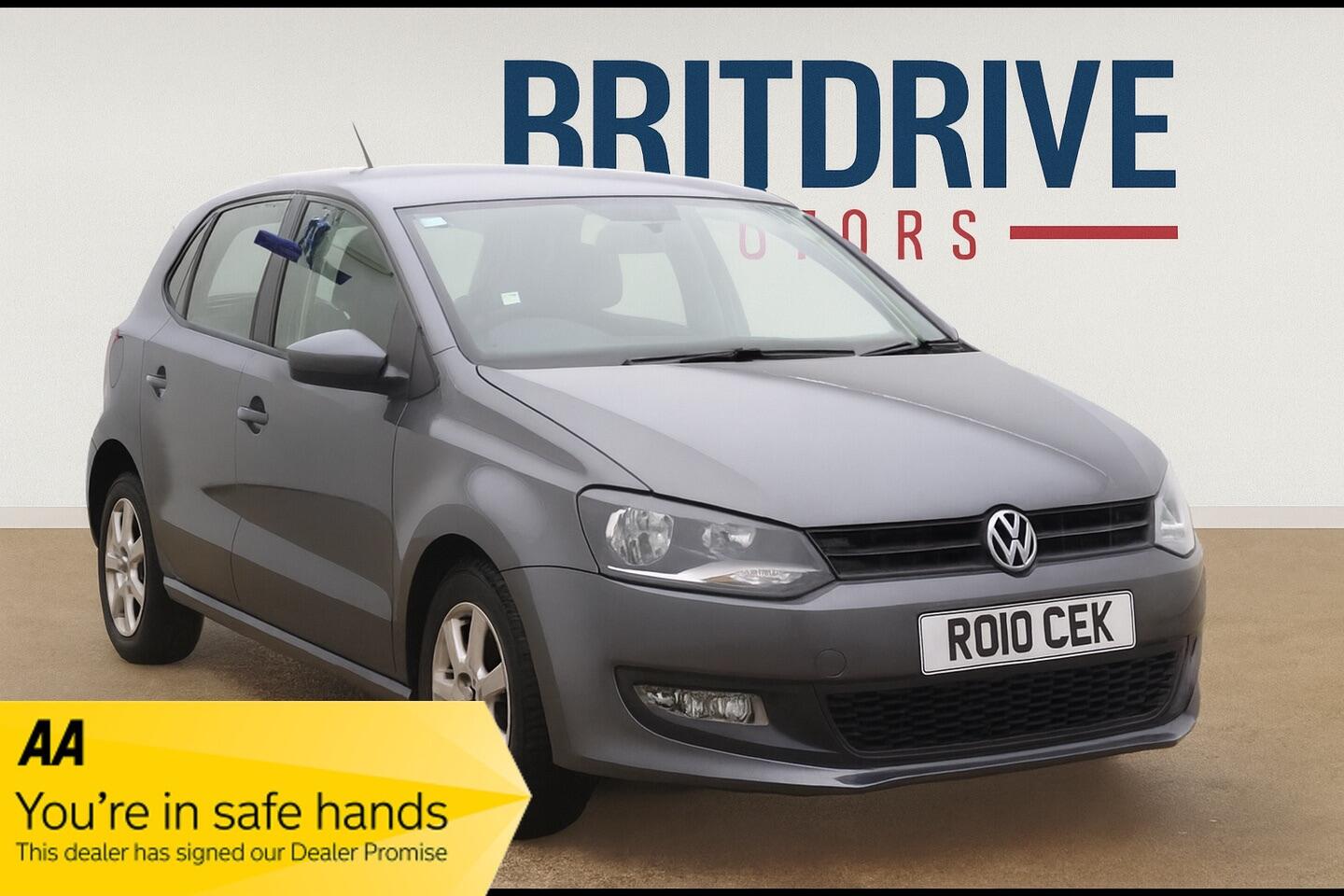 Used Volkswagen Polo 2010 for sale - 76926089: Photo 1