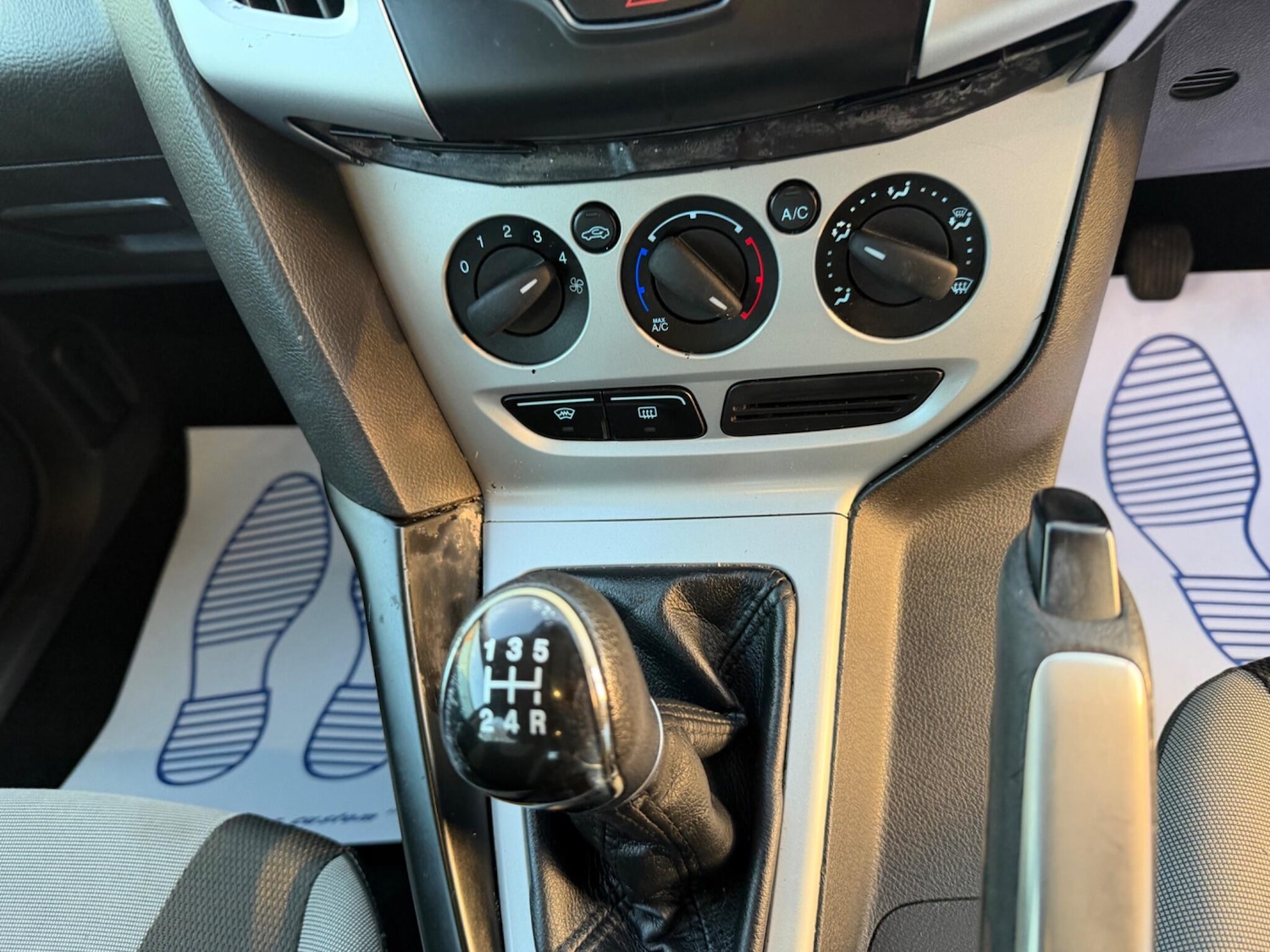 Used Ford Focus 2011 for sale - 76849716: Photo 32