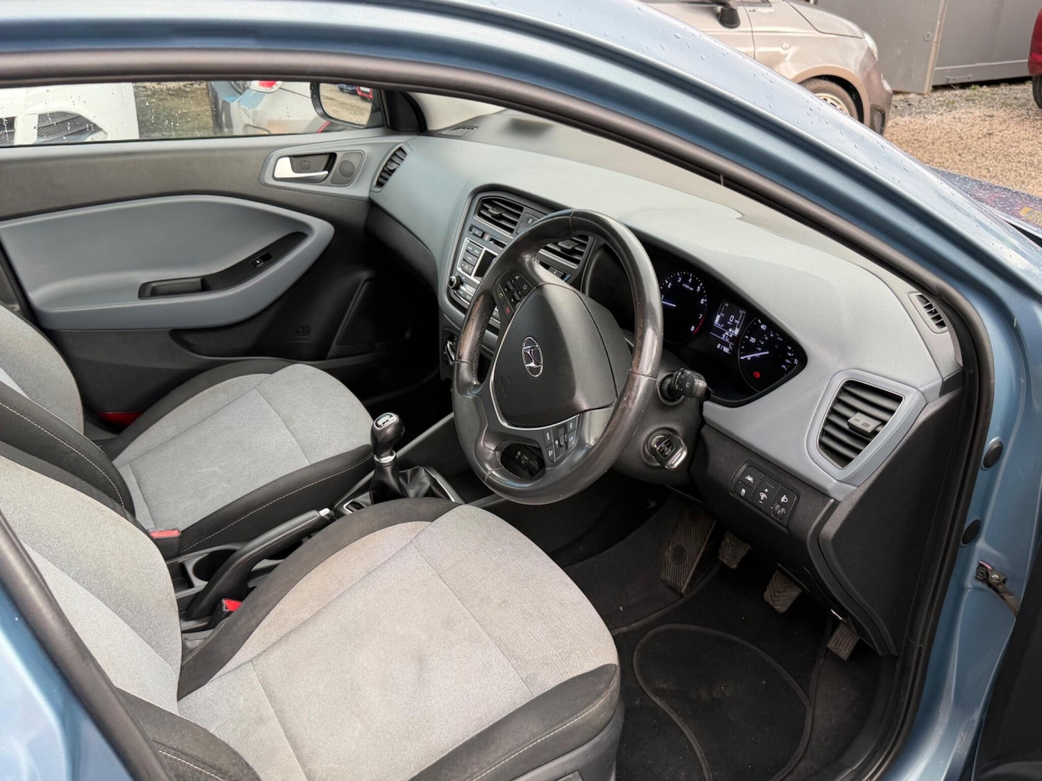 Used Hyundai i20 2016 for sale - 77705244: Photo 19