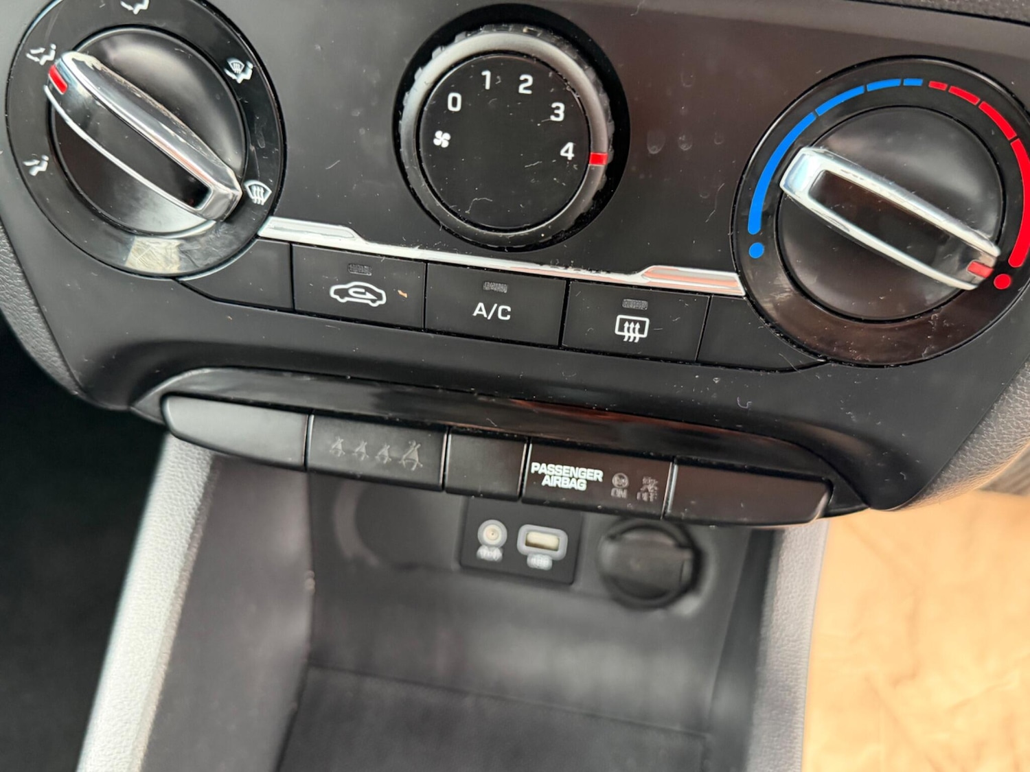 Used Hyundai i20 2016 for sale - 77705244: Photo 24