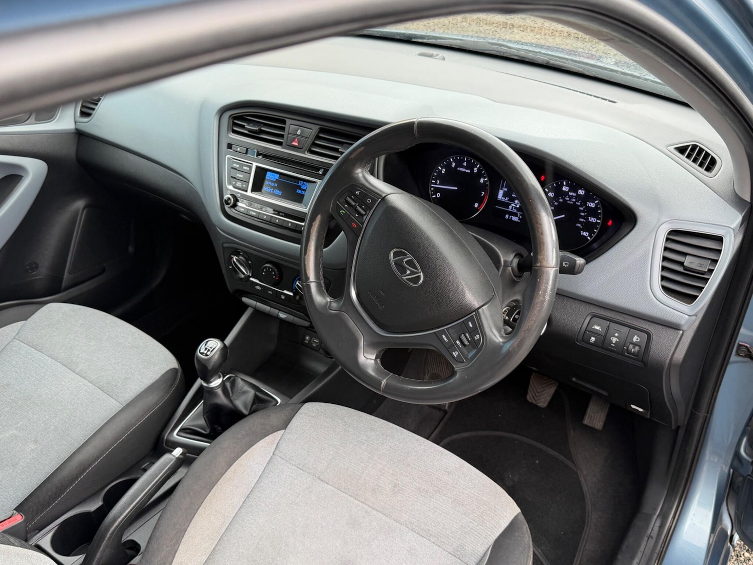 Used Hyundai i20 2016 for sale - 77705244: Photo 38