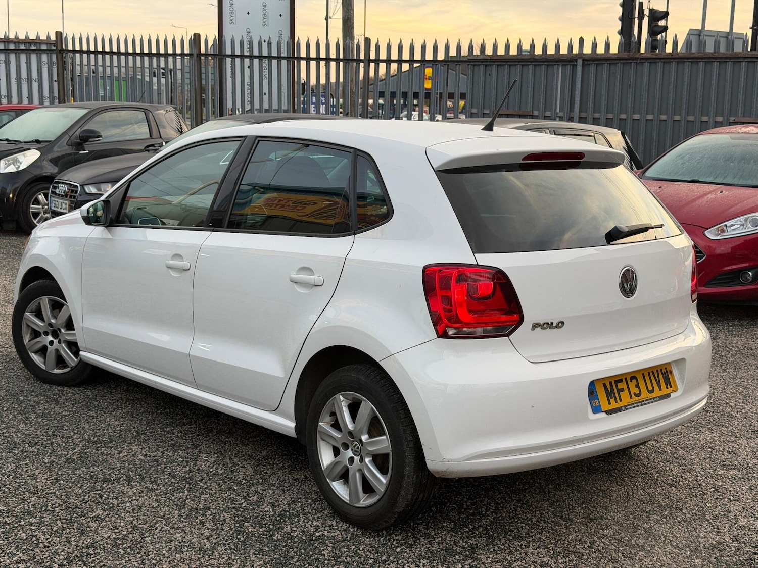 Used Volkswagen Polo 2013 for sale - 76936517: Photo 2