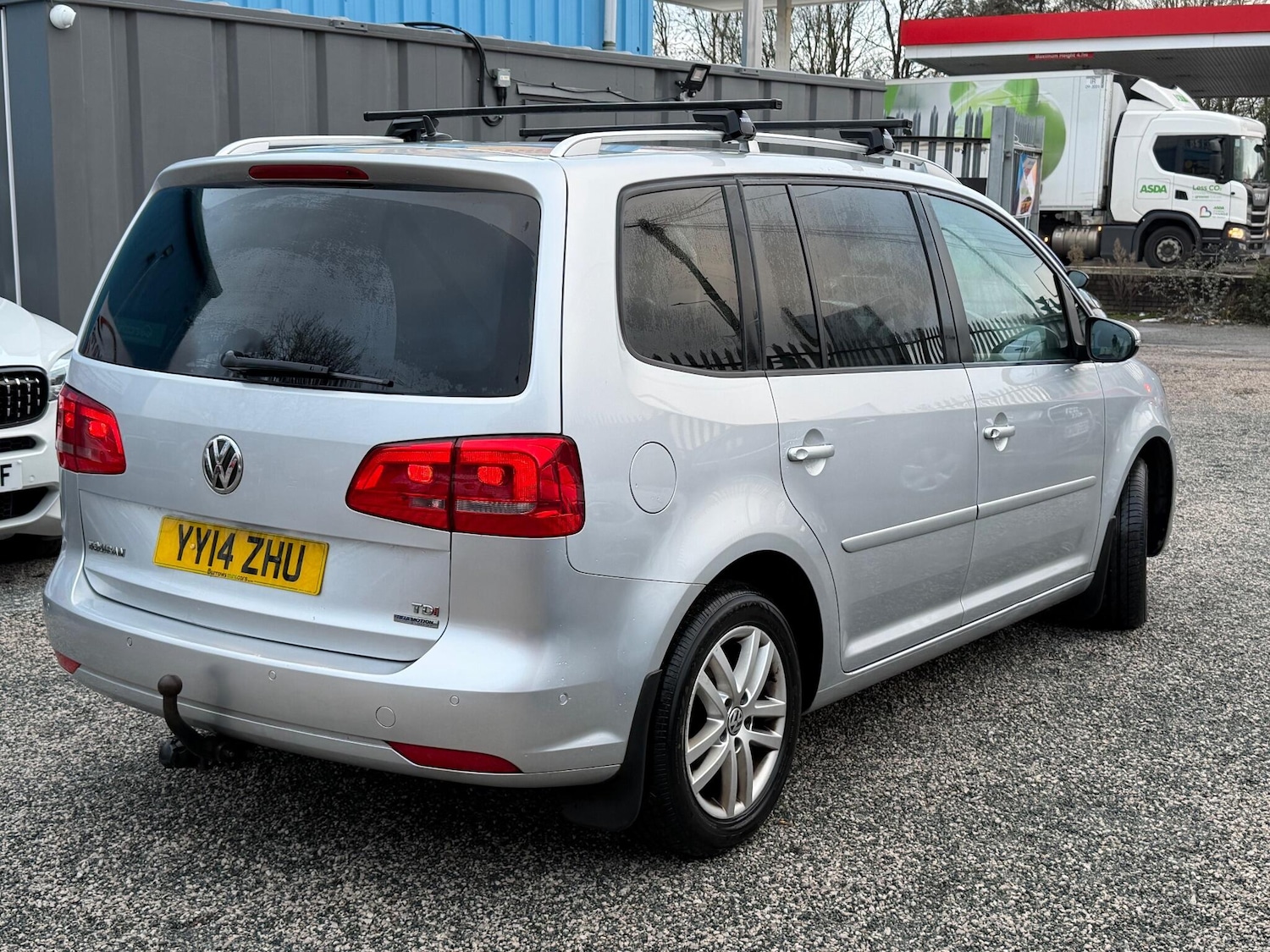 Used Volkswagen Touran 2014 for sale - 77016624: Photo 20