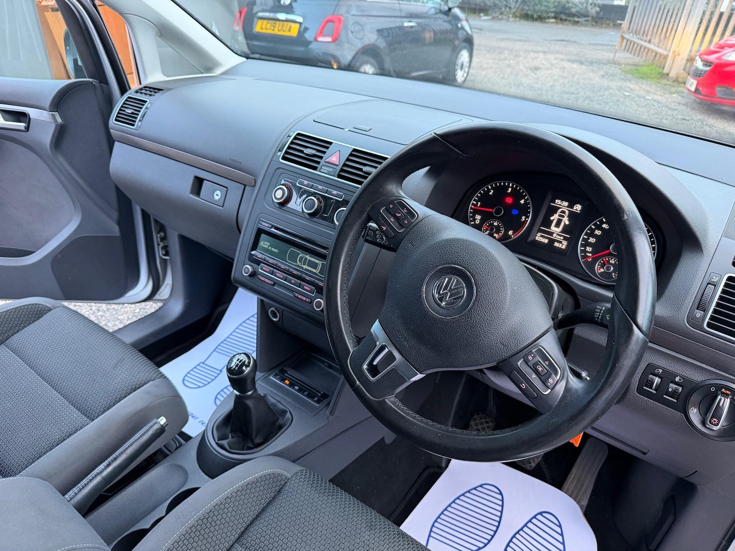 Used Volkswagen Touran 2014 for sale - 77016624: Photo 27