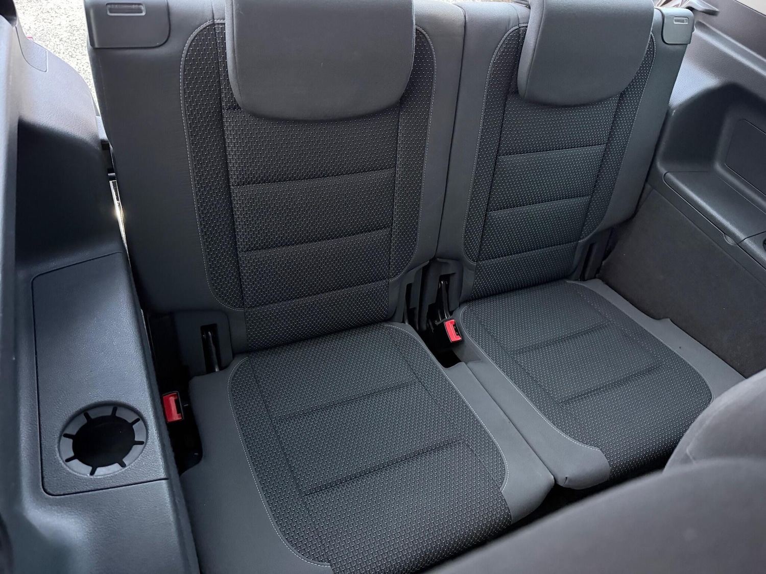 Used Volkswagen Touran 2014 for sale - 77016624: Photo 31