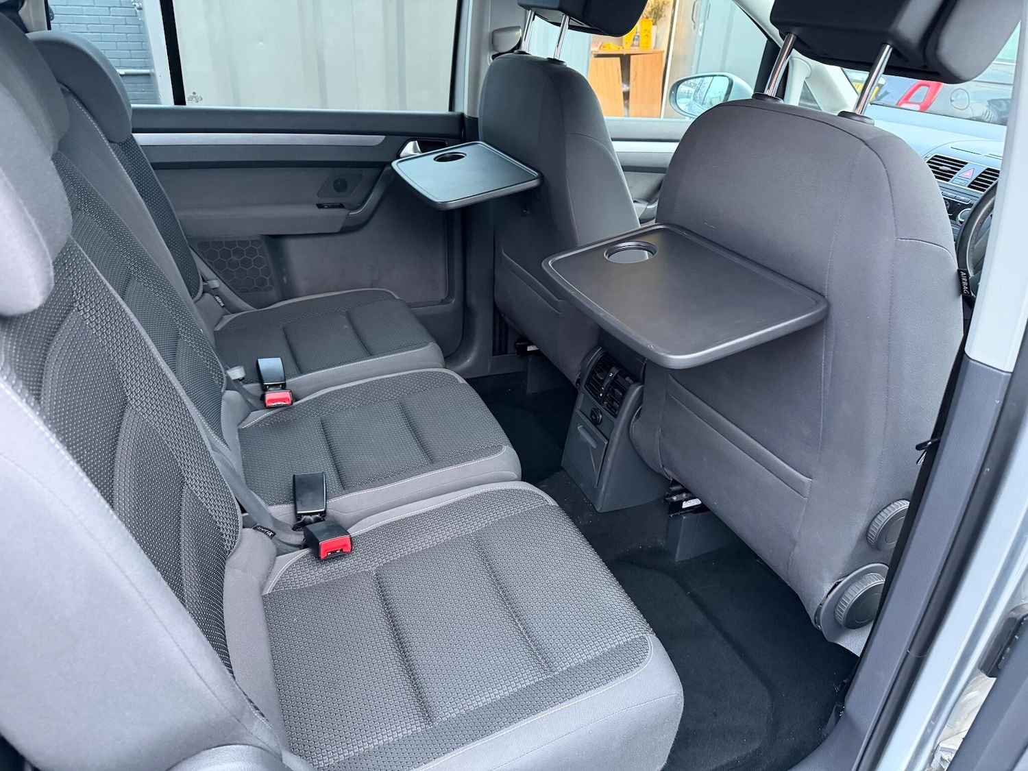 Used Volkswagen Touran 2014 for sale - 77016624: Photo 33