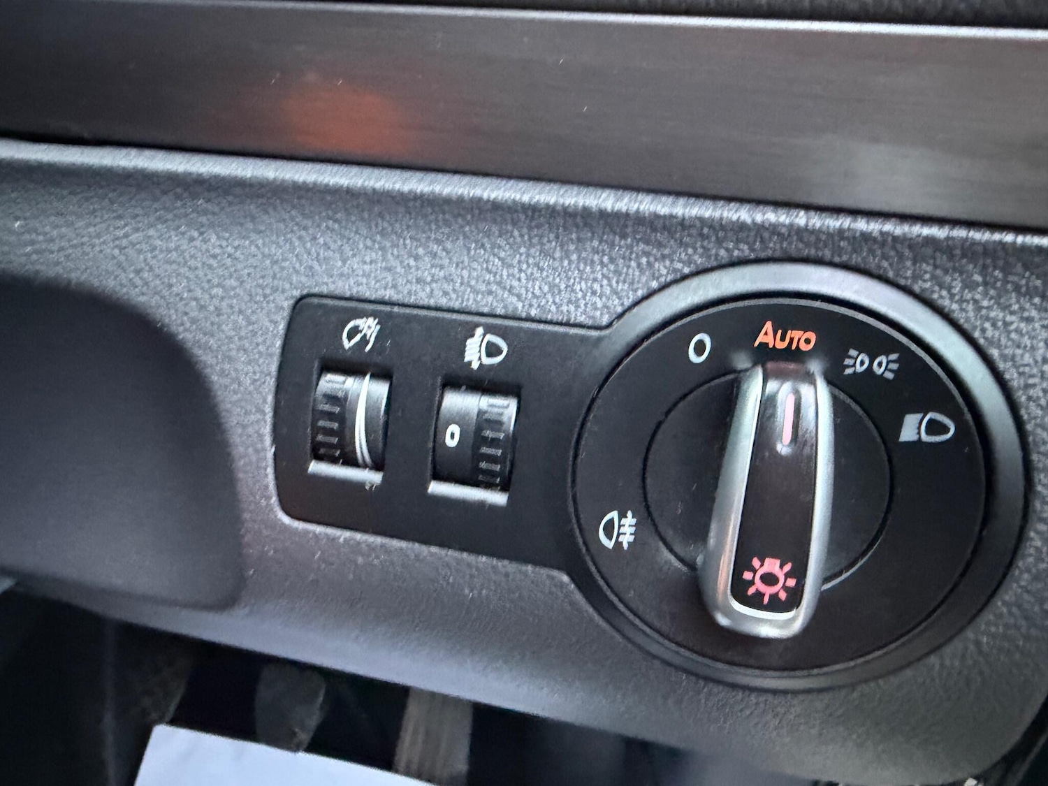 Used Volkswagen Touran 2014 for sale - 77016624: Photo 35