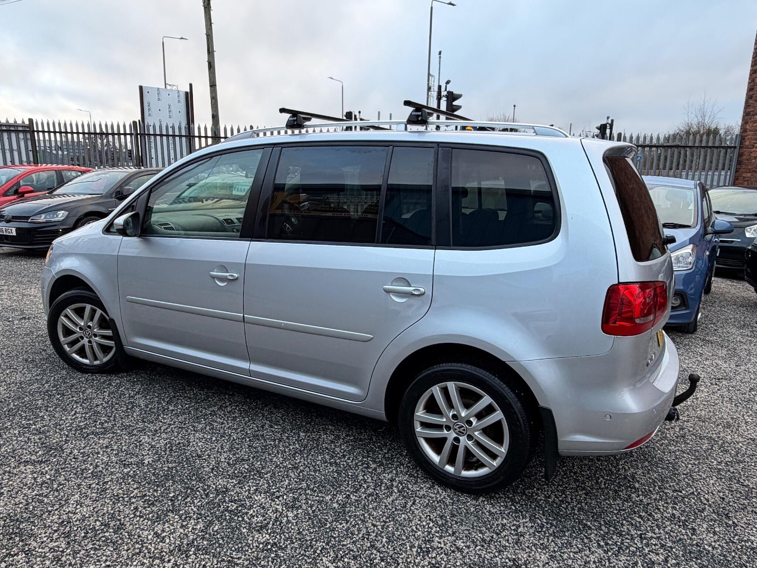 Used Volkswagen Touran 2014 for sale - 77016624: Photo 60