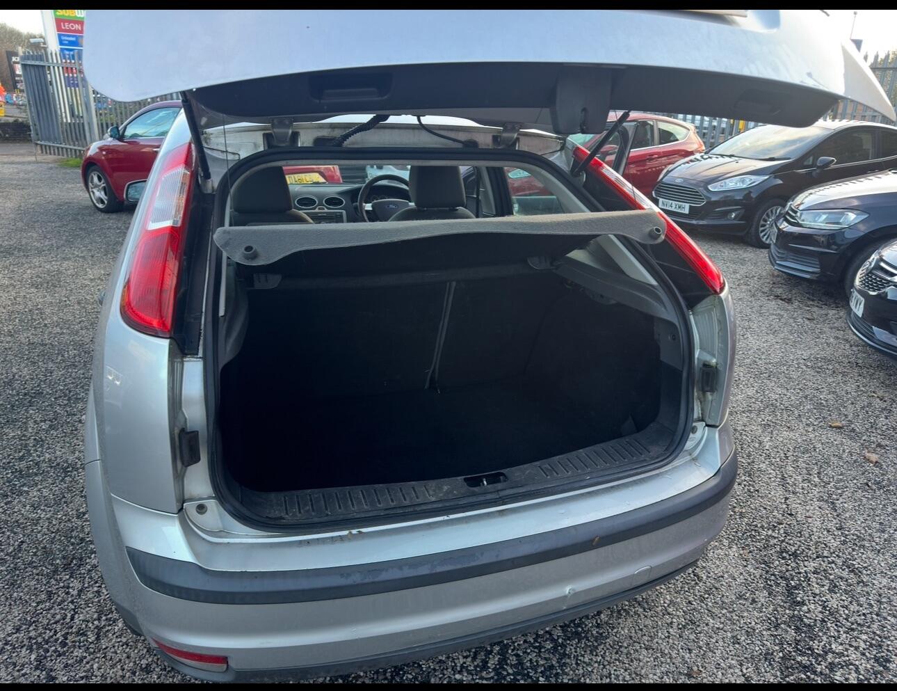 Used Ford Focus 2007 for sale - 76786895: Photo 12