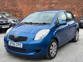 Used Toyota Yaris 2006 for sale - 79544432: Photo