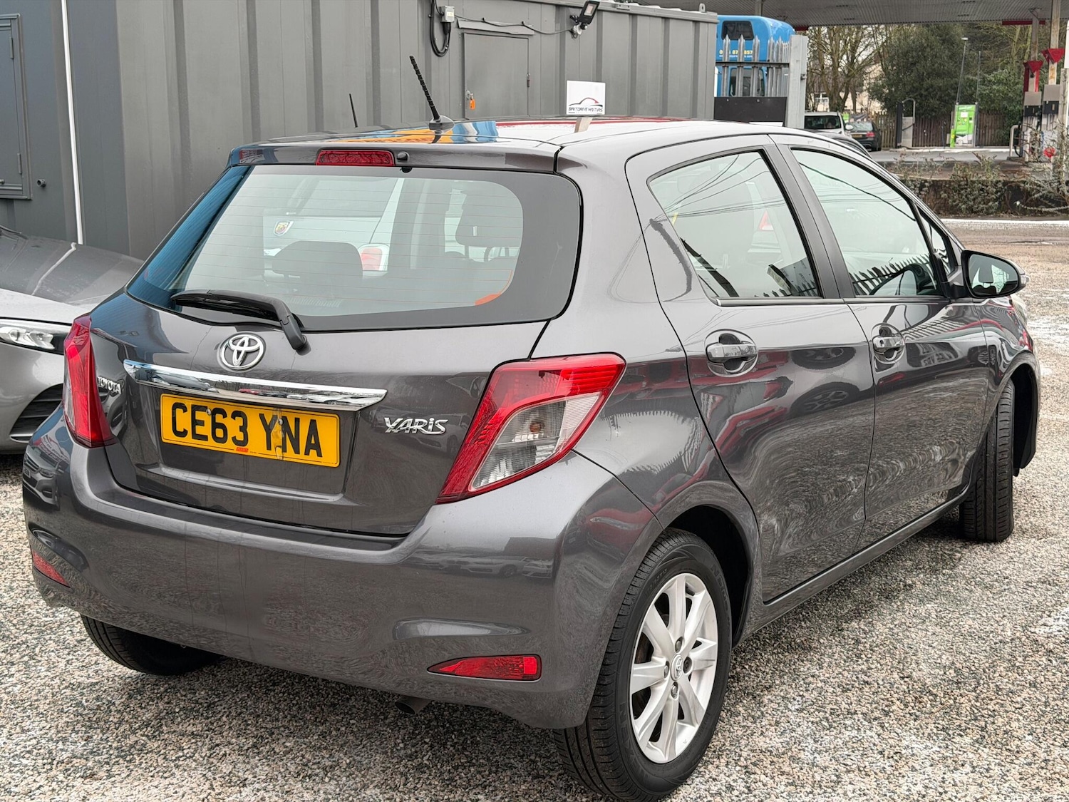 Used Toyota Yaris 2013 for sale - 77119990: Photo 19