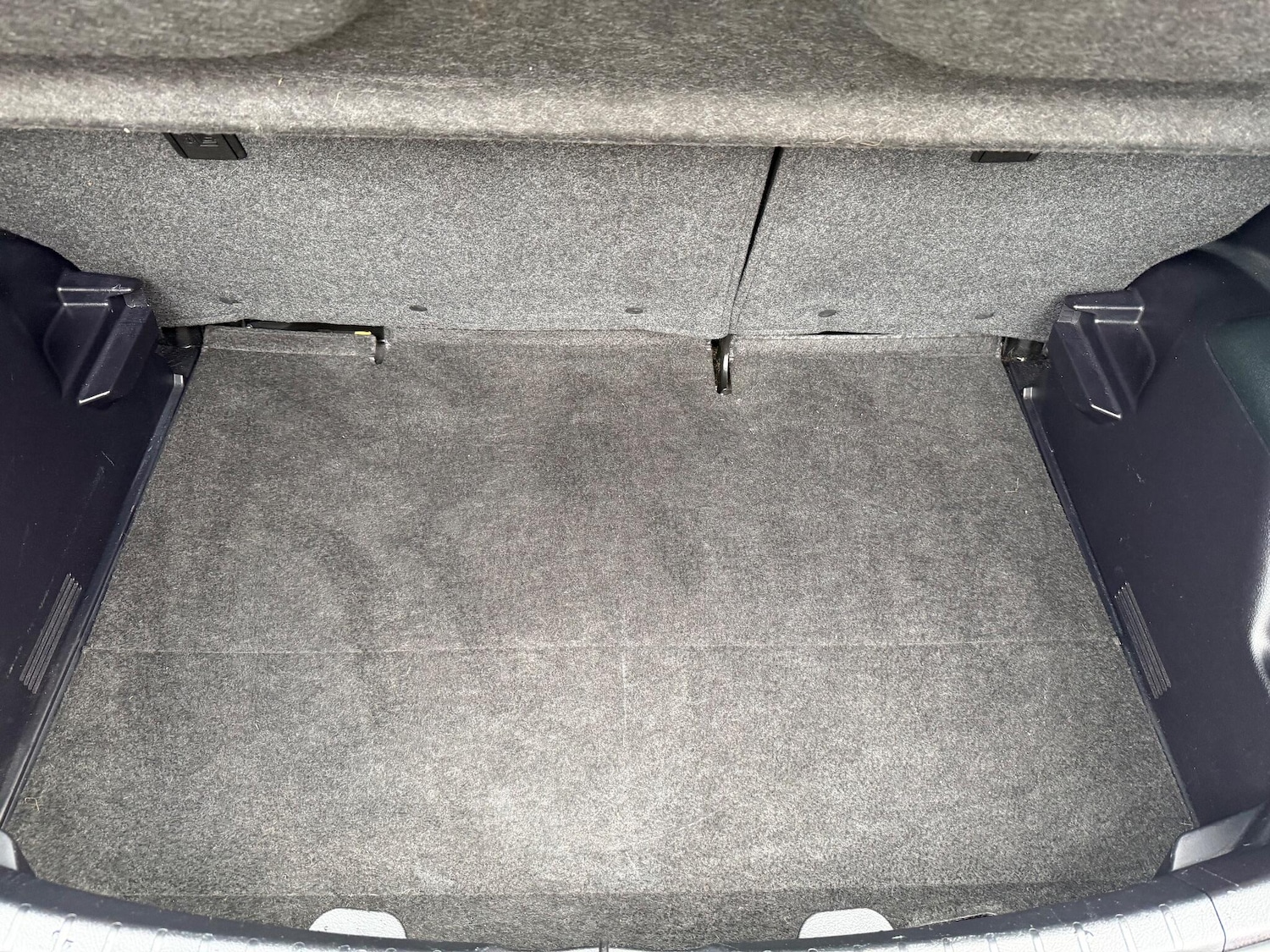 Used Toyota Yaris 2013 for sale - 77119990: Photo 37