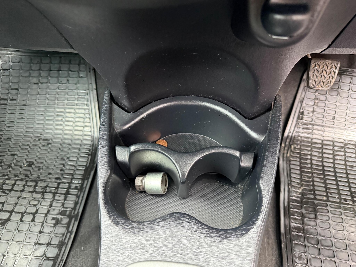 Used Toyota Yaris 2013 for sale - 77119990: Photo 47