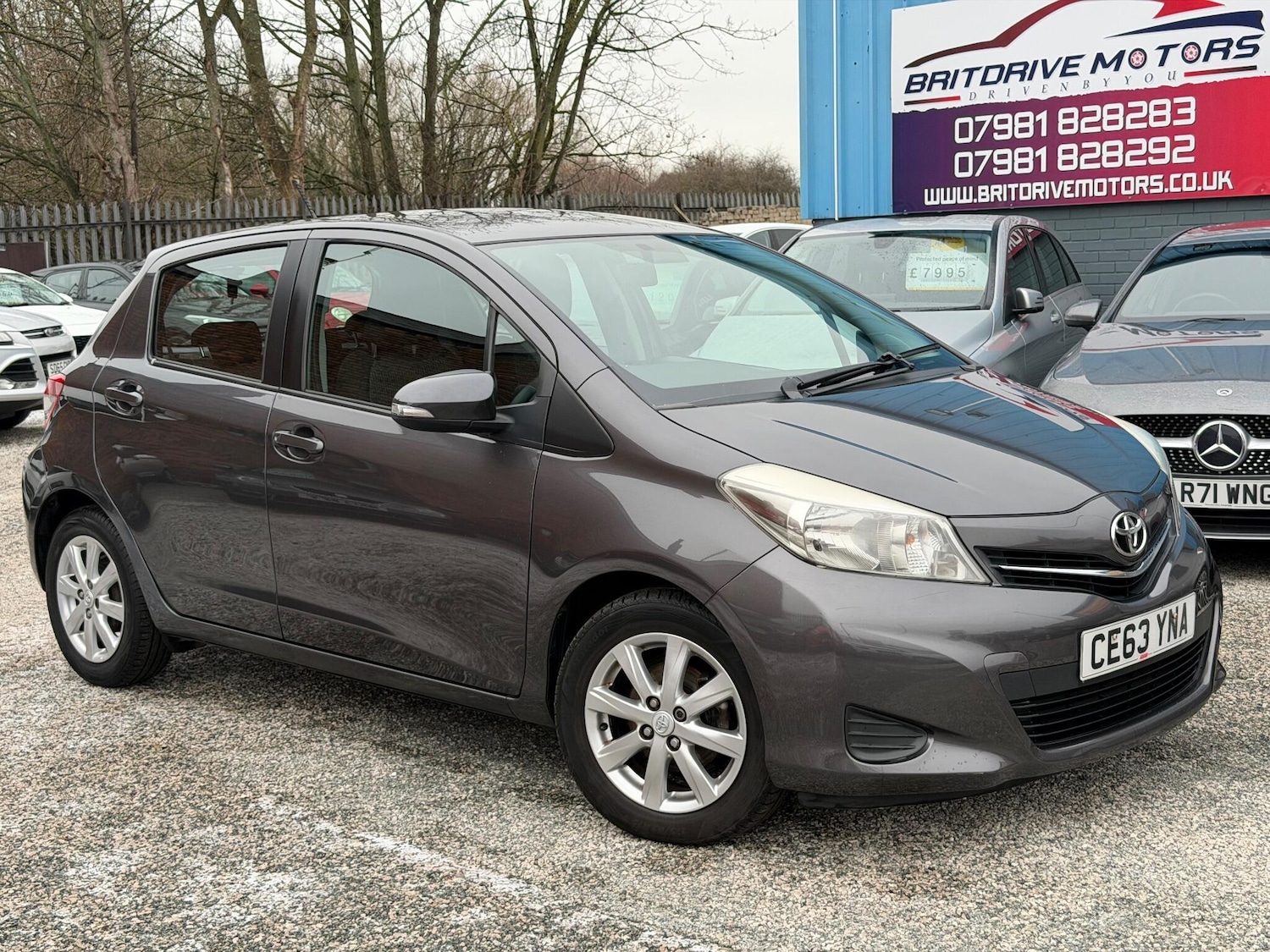 Used Toyota Yaris 2013 for sale - 77119990: Photo 6