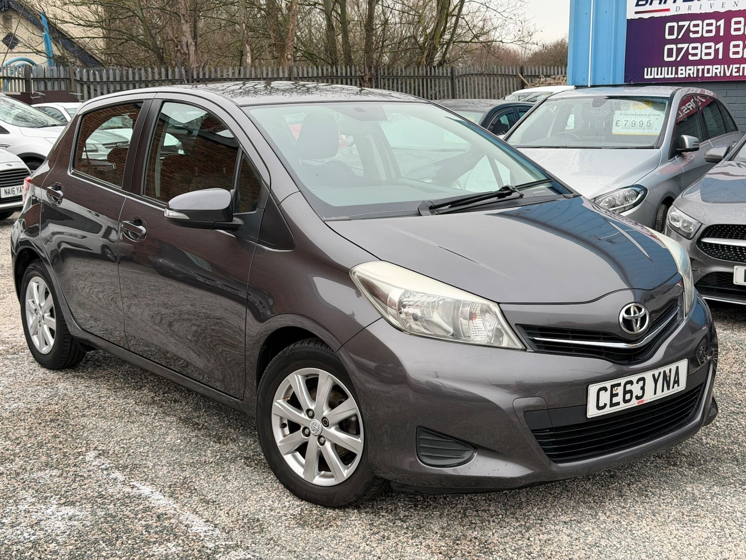 Used Toyota Yaris 2013 for sale - 77119990: Photo 8