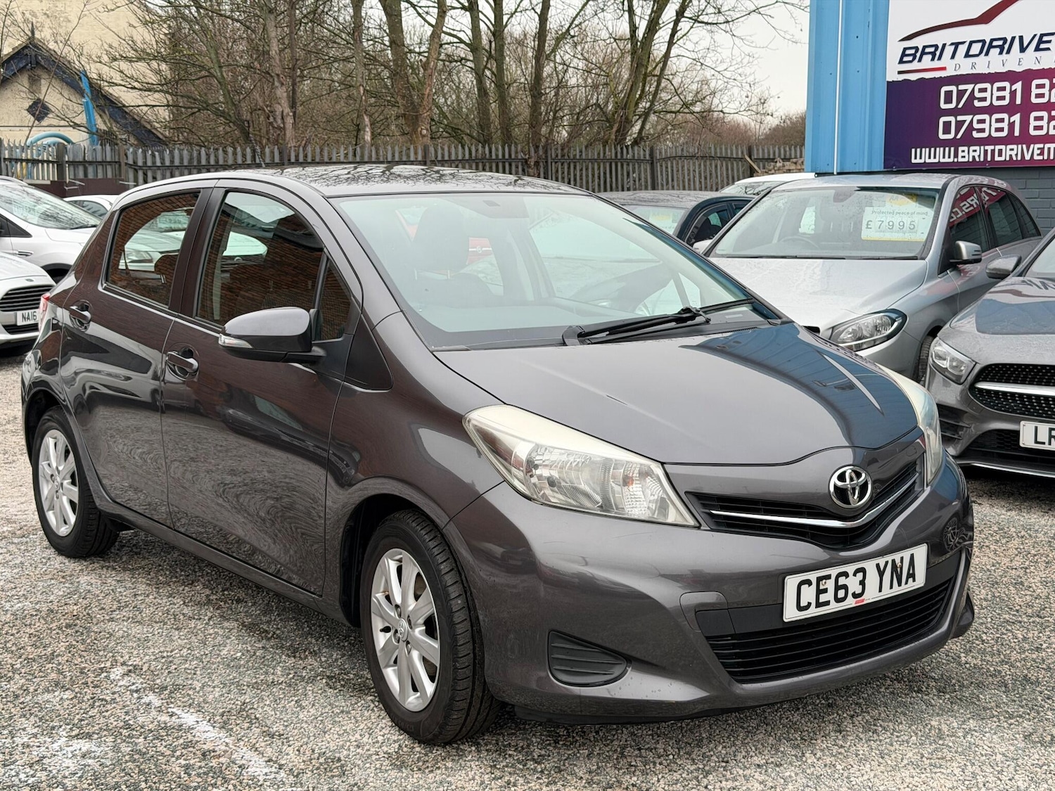Used Toyota Yaris 2013 for sale - 77119990: Photo 9