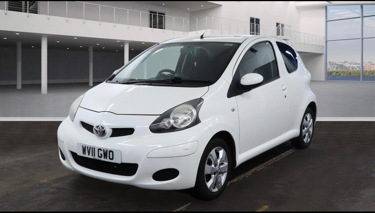 Used Toyota AYGO 2011 for sale - 77883536: Photo 5