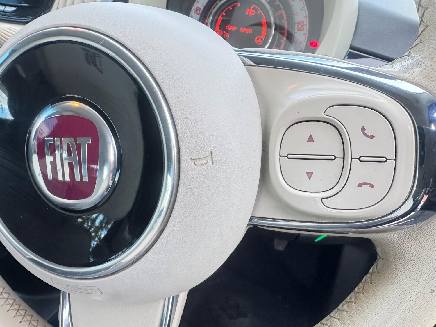 Used Fiat 500C 2019 for sale - 77049798: Photo 31