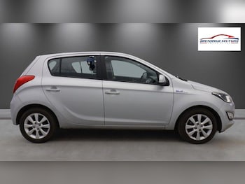 Used Hyundai i20 2014 for sale - 78969250: Photo