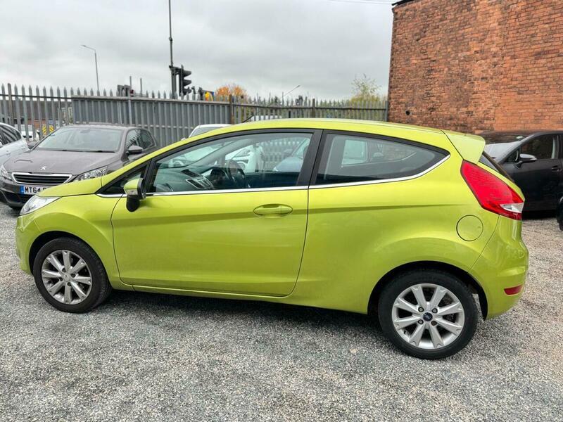 Used Ford Fiesta 2011 for sale - 76786409: Photo 4
