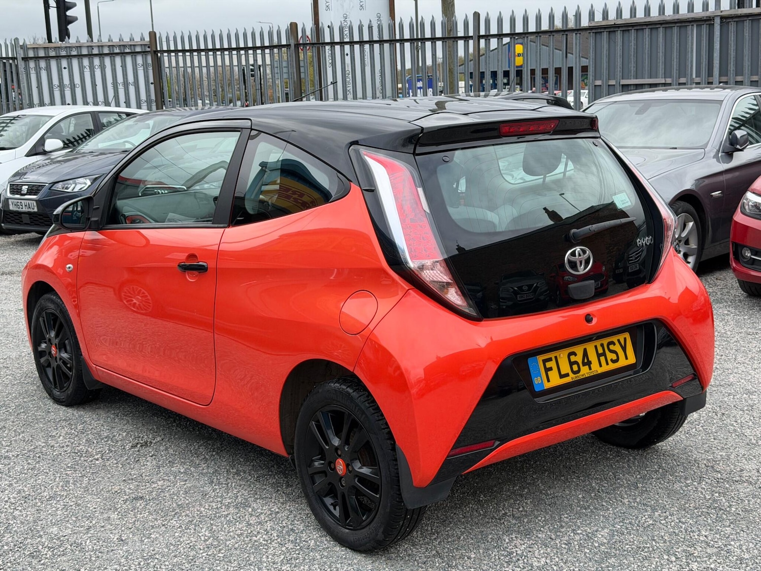 Used Toyota AYGO for sale - 78136382: Photo 10