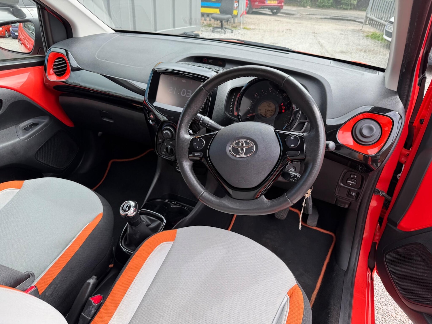 Used Toyota AYGO for sale - 78136382: Photo 17