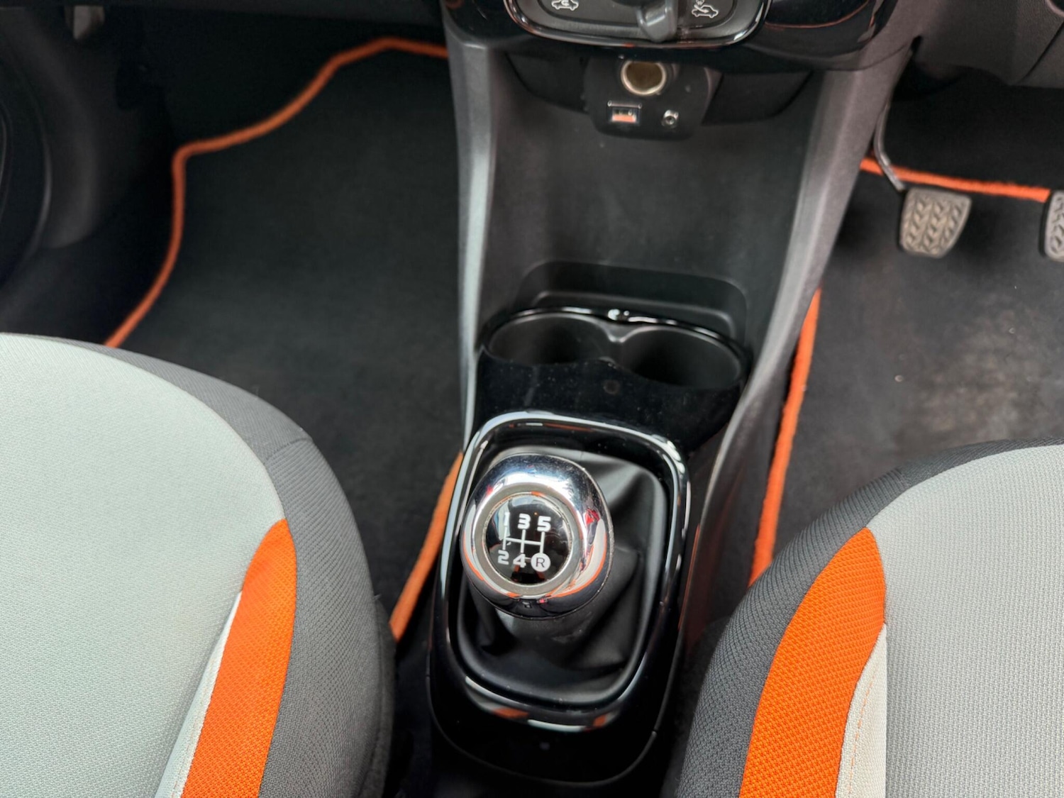 Used Toyota AYGO for sale - 78136382: Photo 19