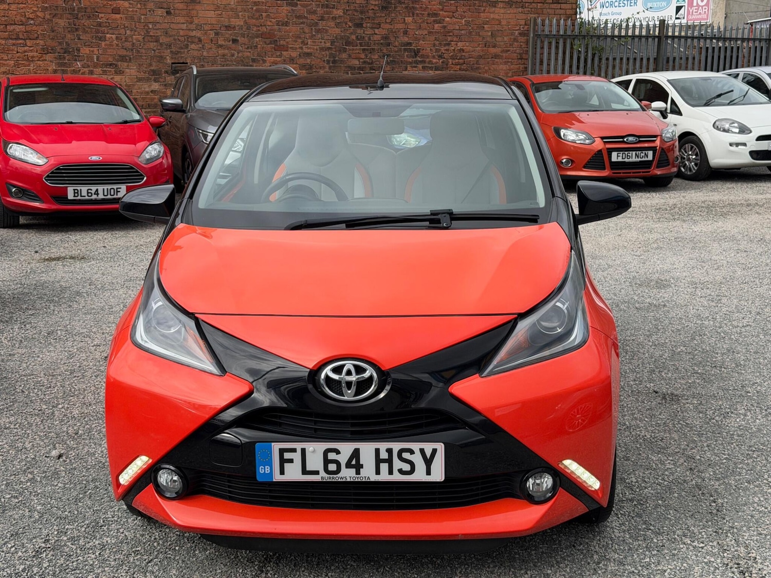 Used Toyota AYGO for sale - 78136382: Photo 2