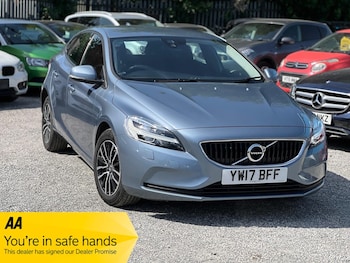 Used Volvo V40 2017 for sale - 79033871: Photo