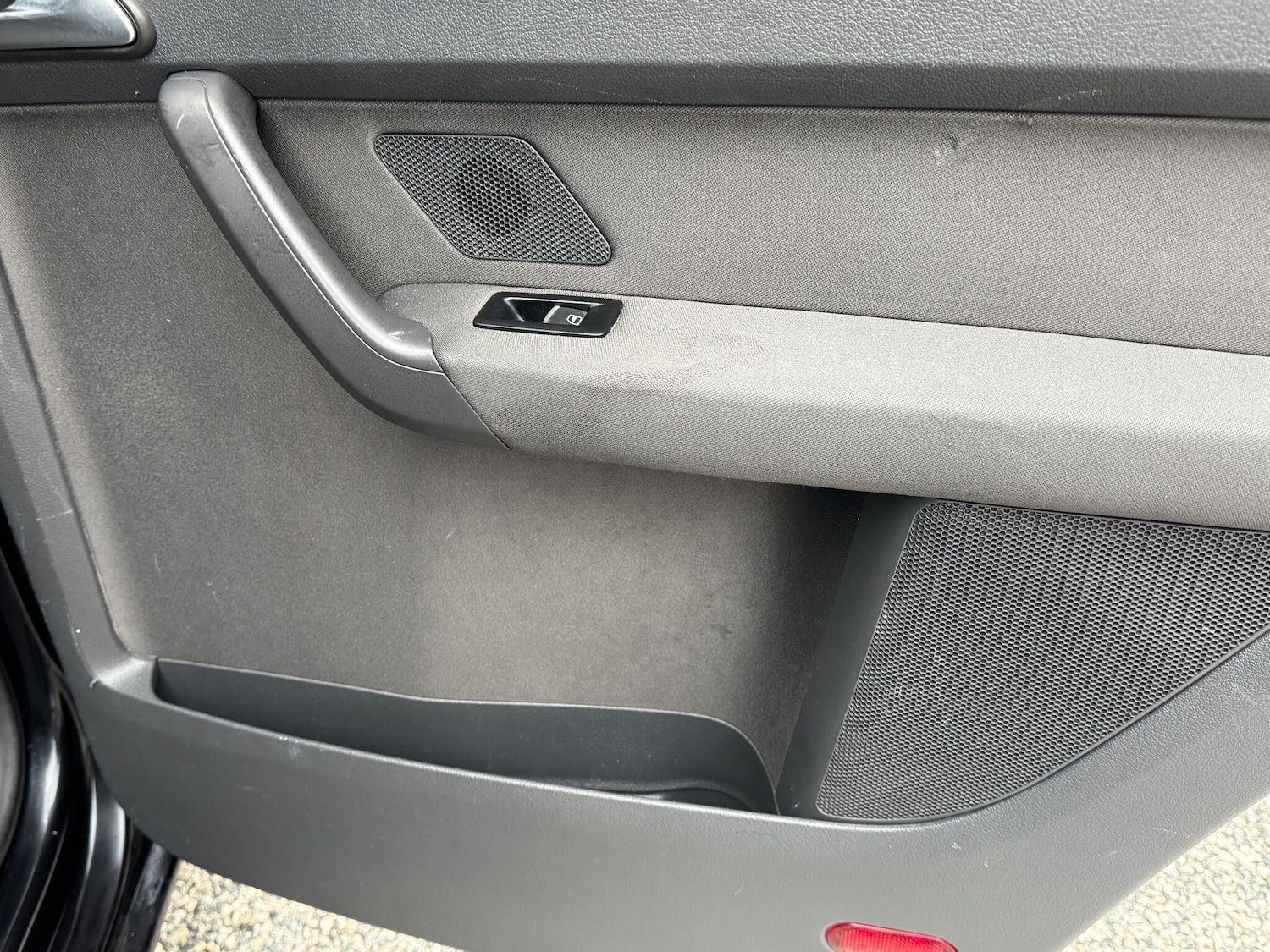 Used Volkswagen Touran 2012 for sale - 76913344: Photo 10