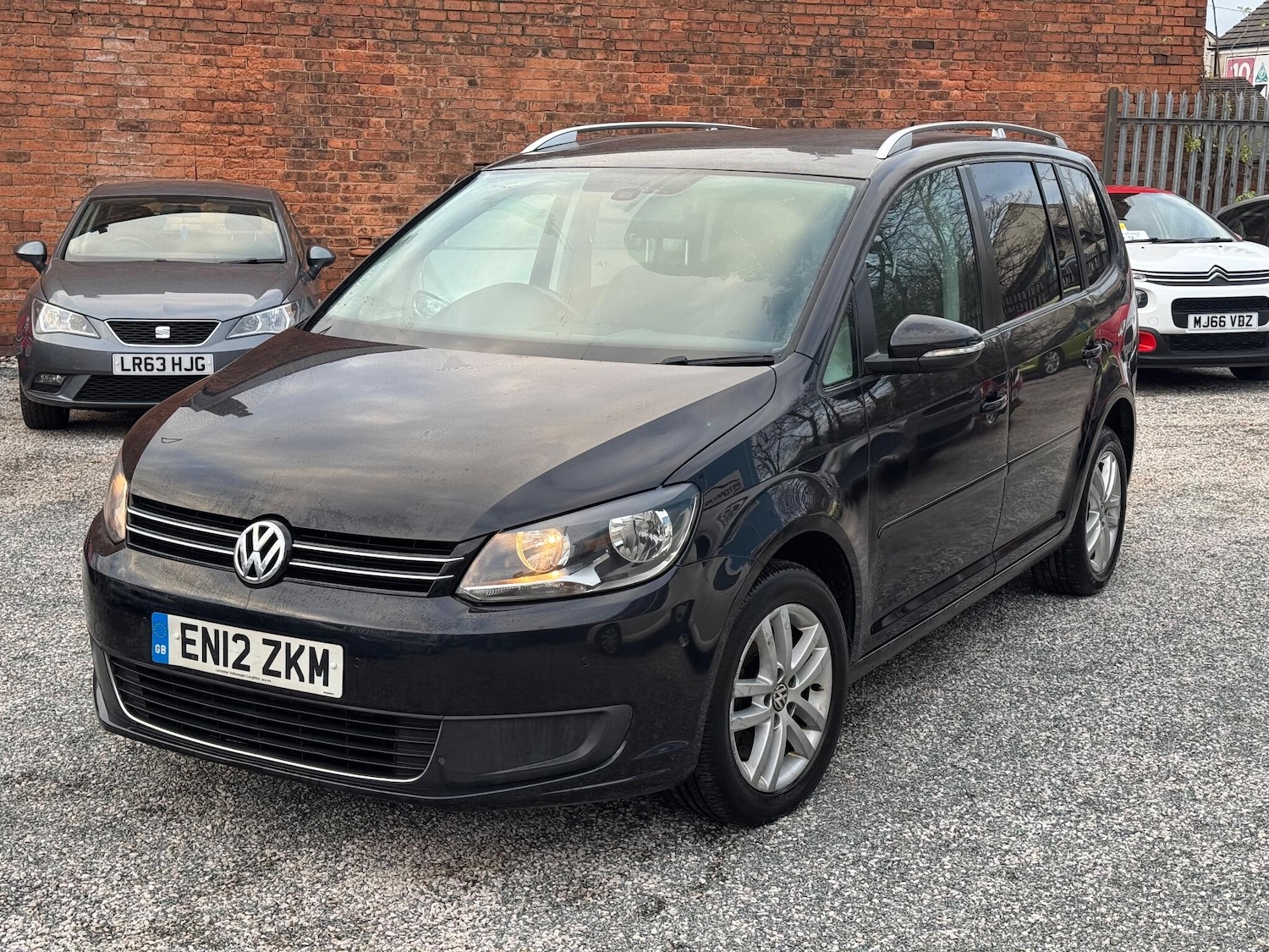 Used Volkswagen Touran 2012 for sale - 76913344: Photo 42