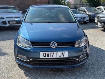 Used Volkswagen Polo 2017 for sale - 79212986: Photo