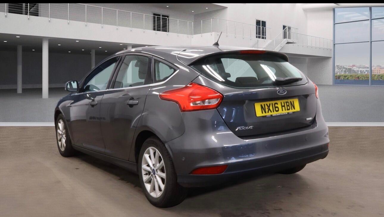 Used Ford Focus 2016 for sale - 78062846: Photo 4