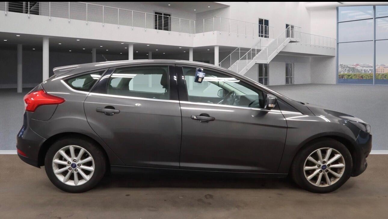 Used Ford Focus 2016 for sale - 78062846: Photo 7