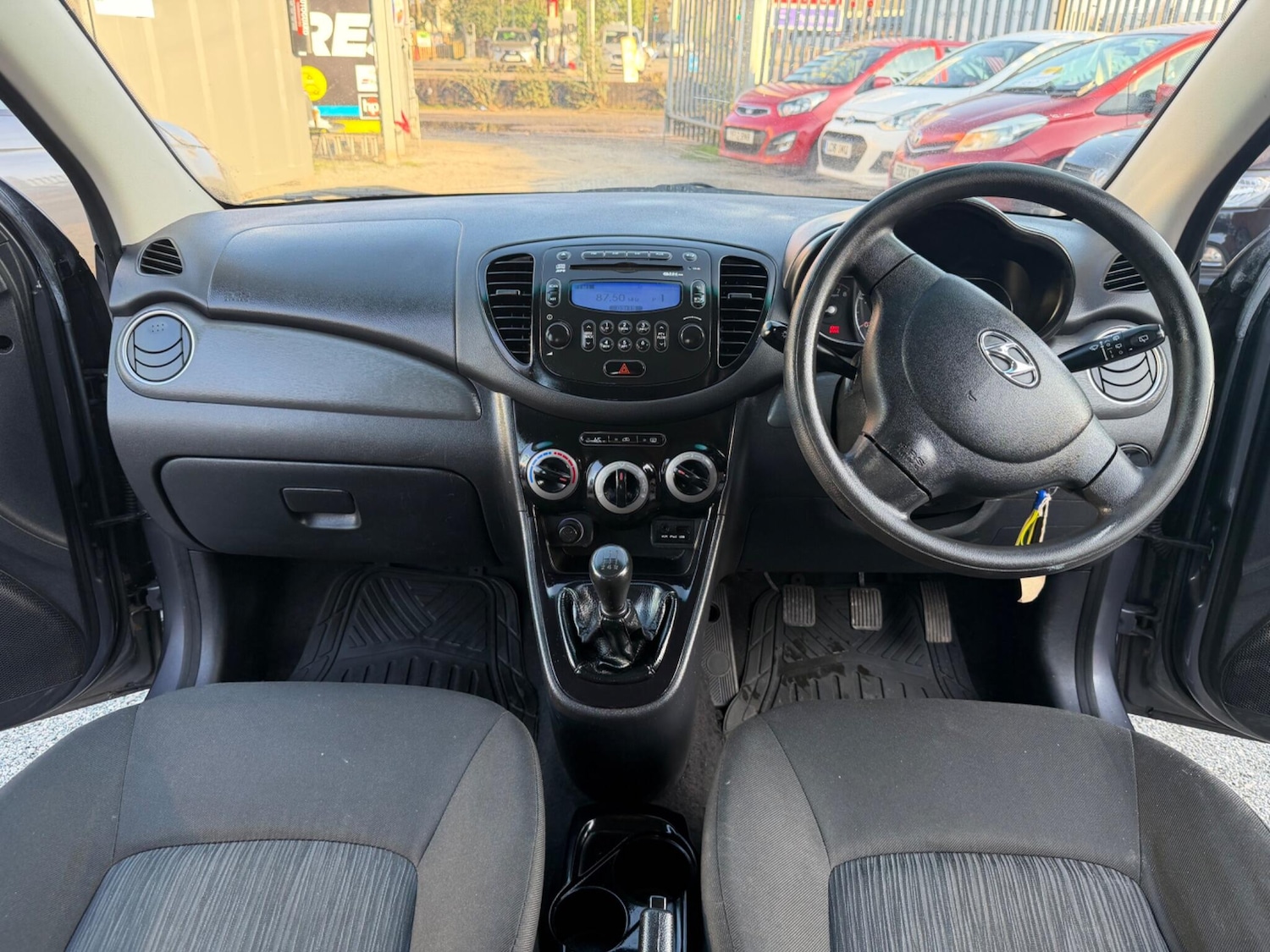 Used Hyundai i10 for sale - 77768536: Photo 19