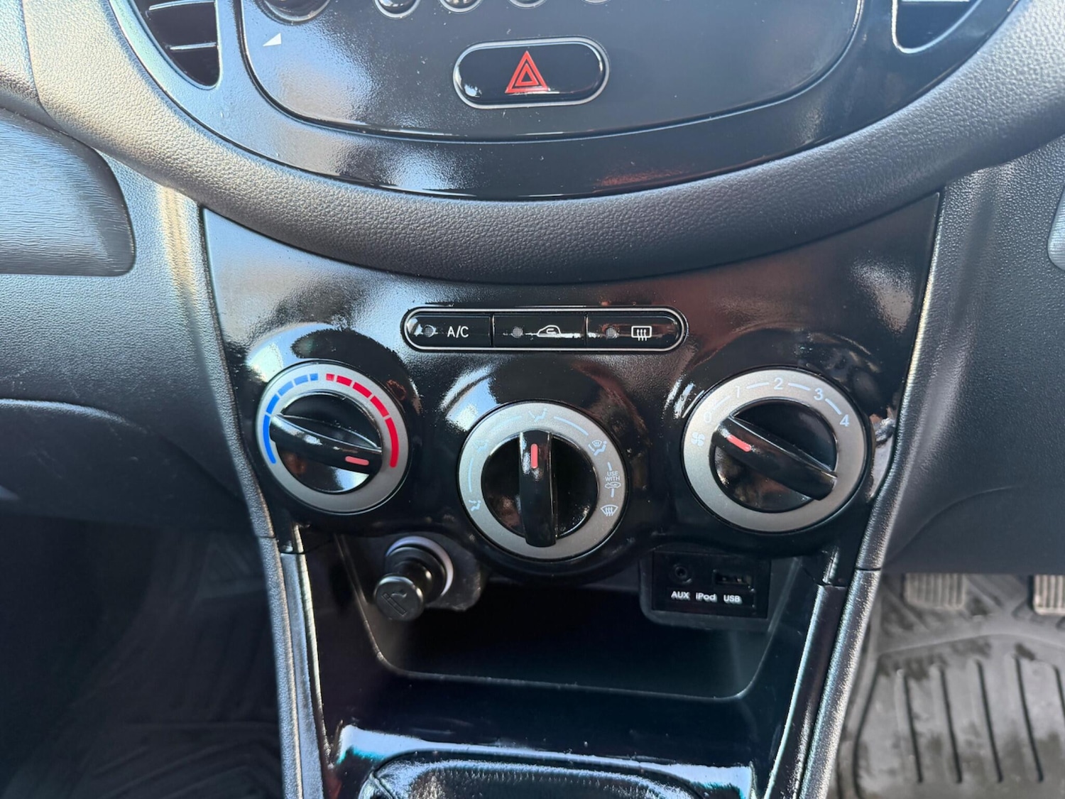 Used Hyundai i10 for sale - 77768536: Photo 22