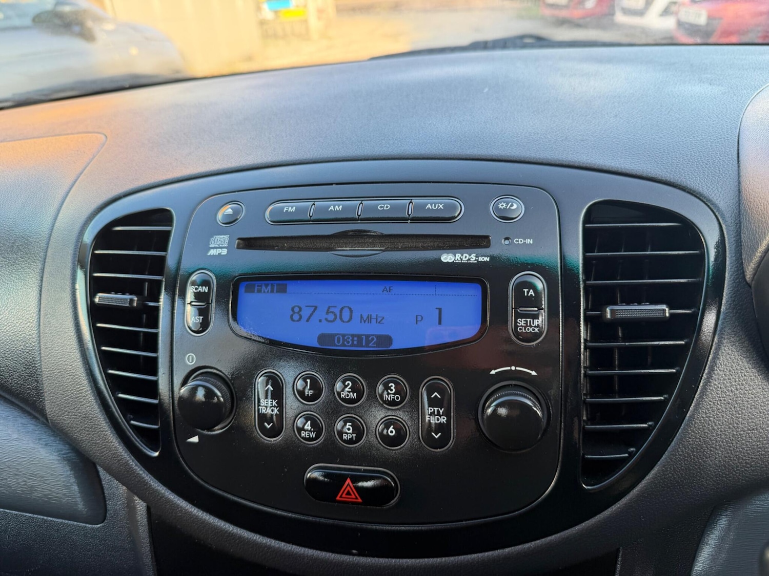 Used Hyundai i10 for sale - 77768536: Photo 23