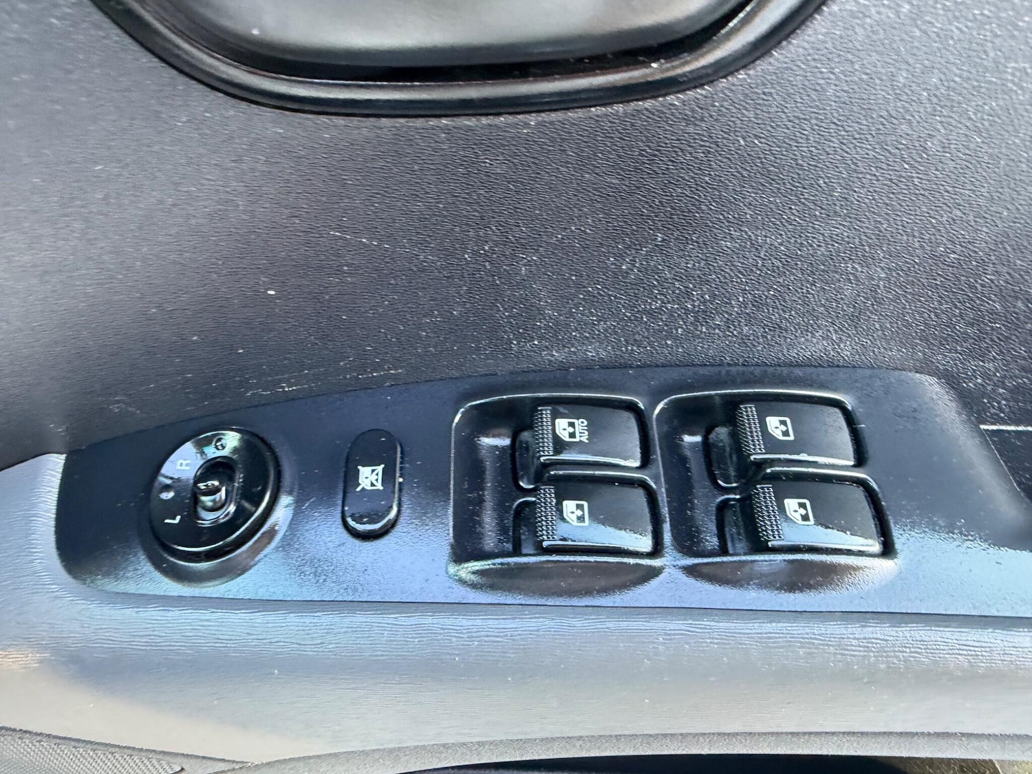 Used Hyundai i10 for sale - 77768536: Photo 28