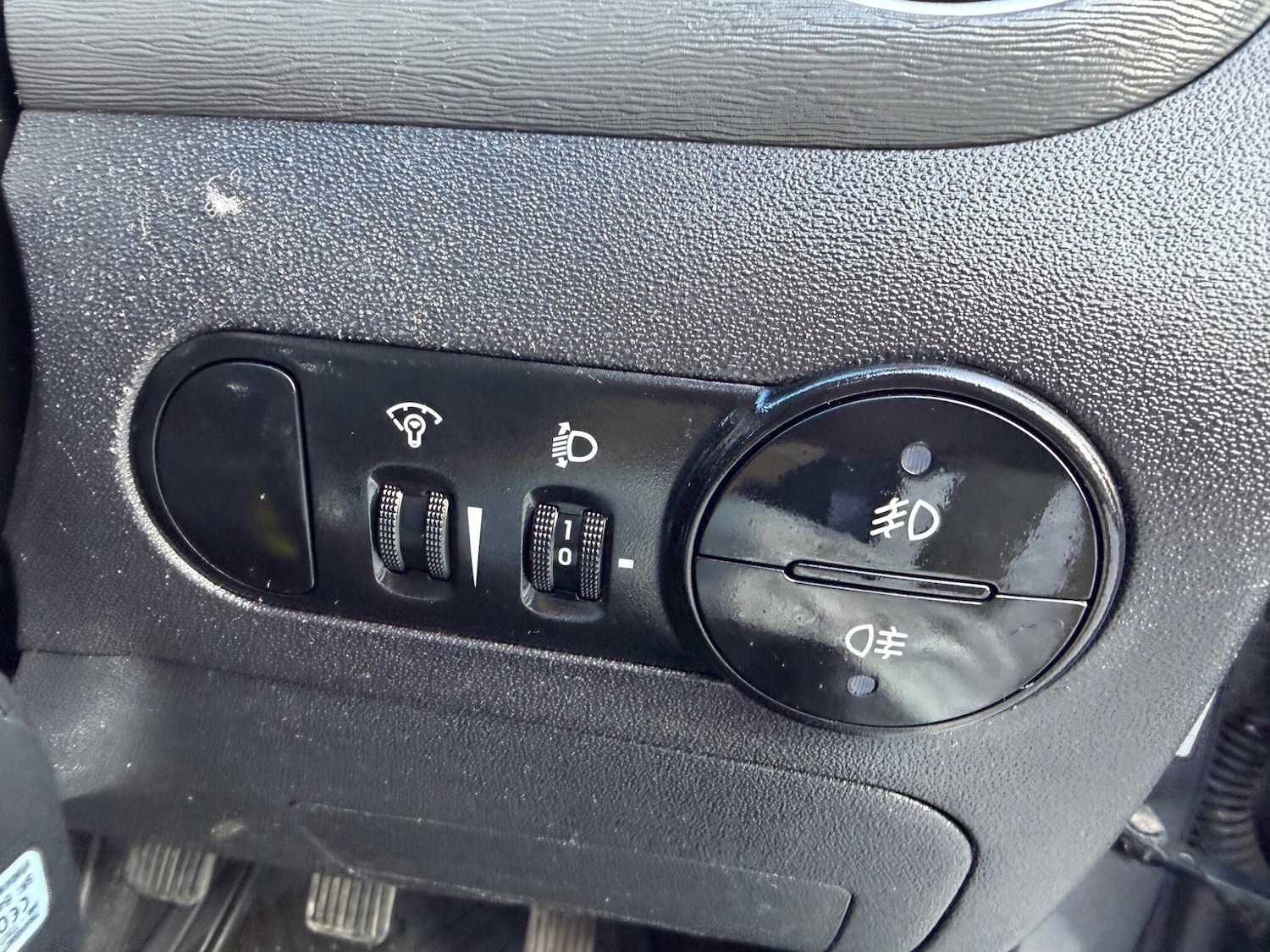 Used Hyundai i10 for sale - 77768536: Photo 29