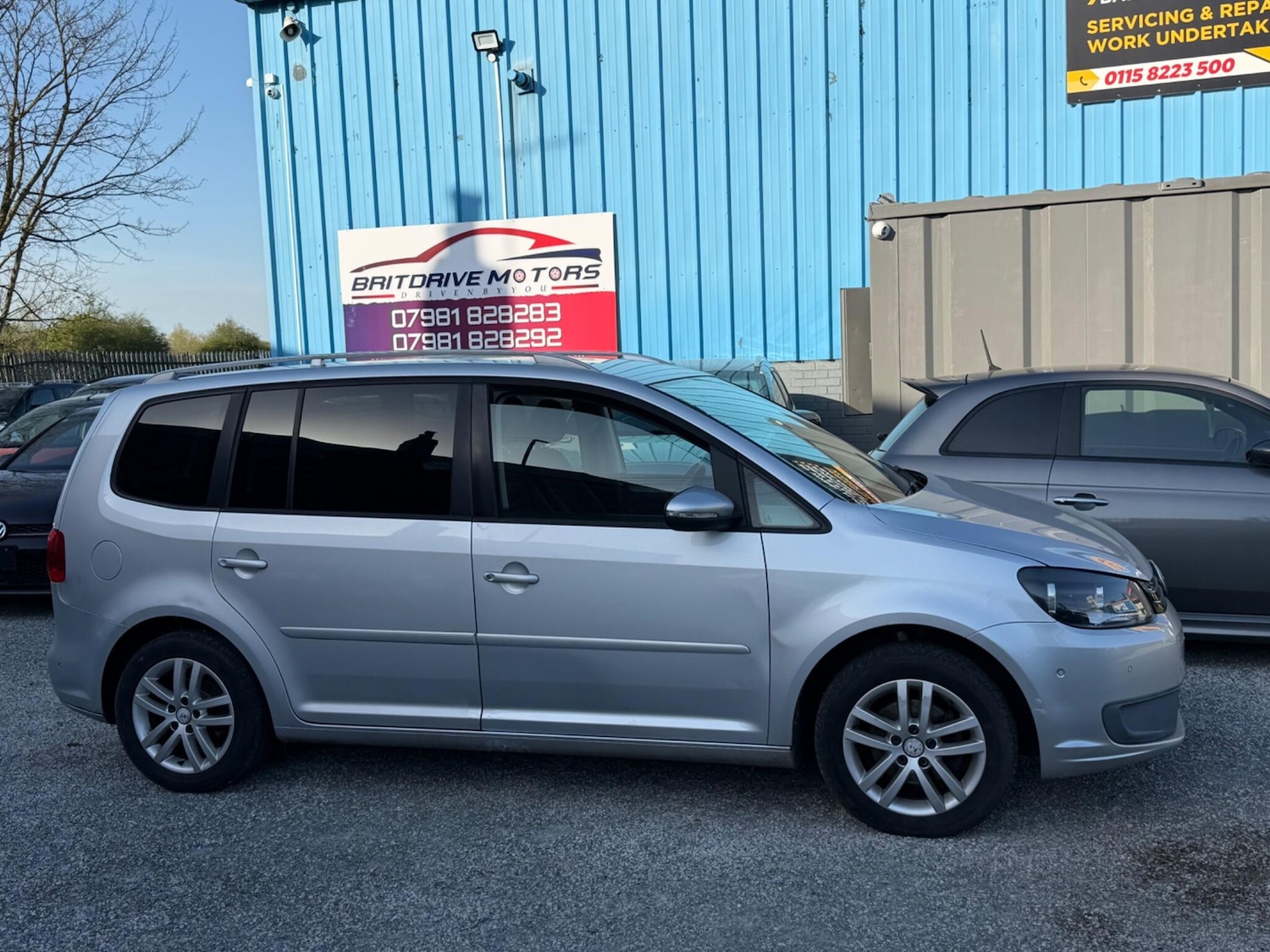 Used Volkswagen Touran 2011 for sale - 78185041: Photo 17